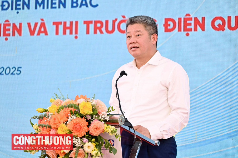 Phó Chủ tịch UBND Thành phố Hà Nội Nguyễn Mạnh Quyền khẳng định, Thành phố cam kết sẽ đồng hành, tạo mọi điều kiện thuận lợi, tháo gỡ kịp thời mọi khó khăn, vướng mắc phát sinh để dự án hoàn thành nhanh nhất, phát huy hiệu quả đầu tư, đóng góp cho sự phát triển của Thủ đô và cả nước.