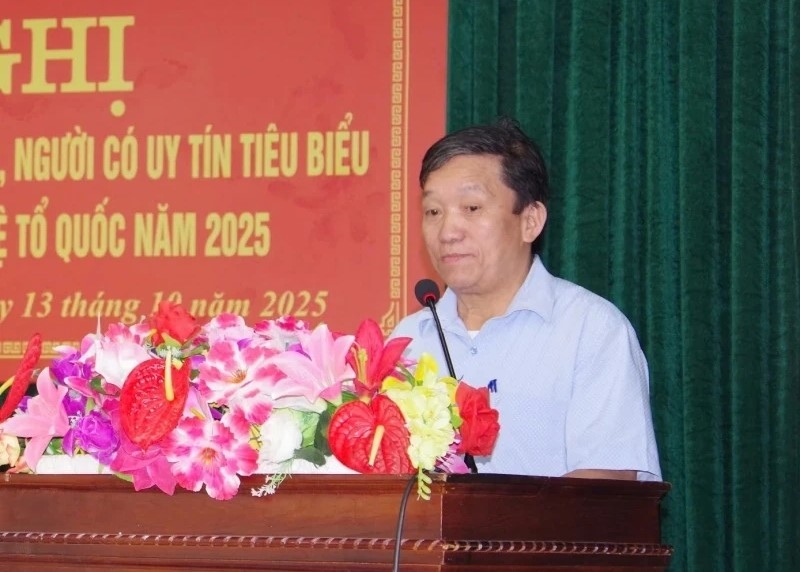 Ông Lầu Minh – Người có uy tín nêu gương trong công tác tuyên truyền, vận động Nhân dân. Ông Lầu Minh – Người có uy tín nêu gương trong công tác tuyên truyền, vận động Nhân dân.