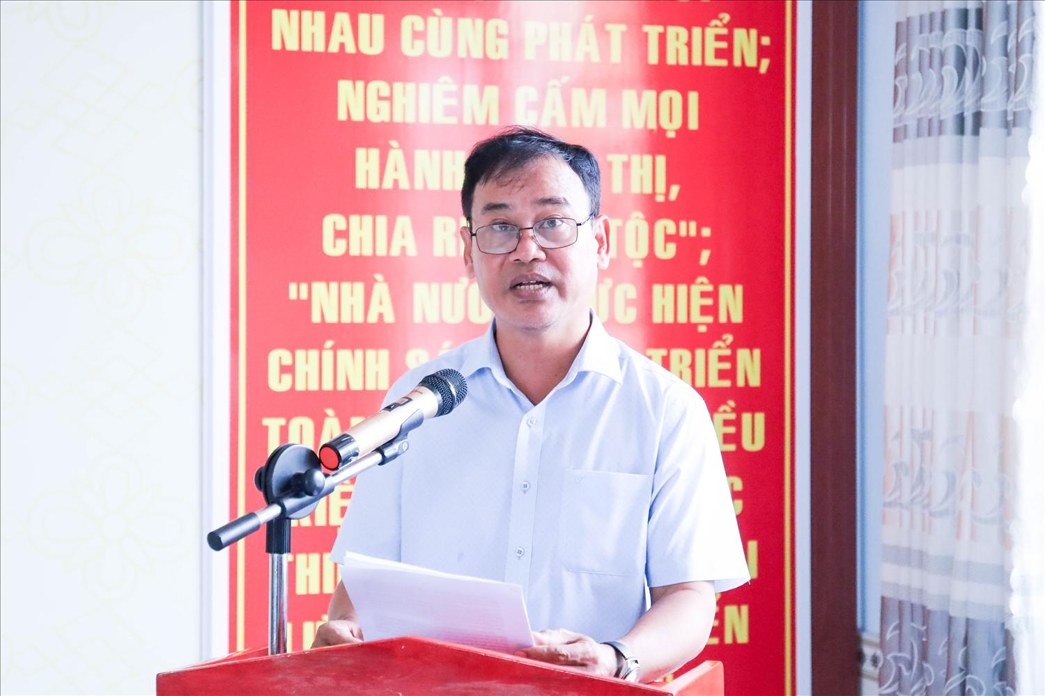 Ông Danh Phúc, Giám đốc Sở Dân tộc và Tôn giáo tỉnh An Giang, phát biểu tại Họp mặt