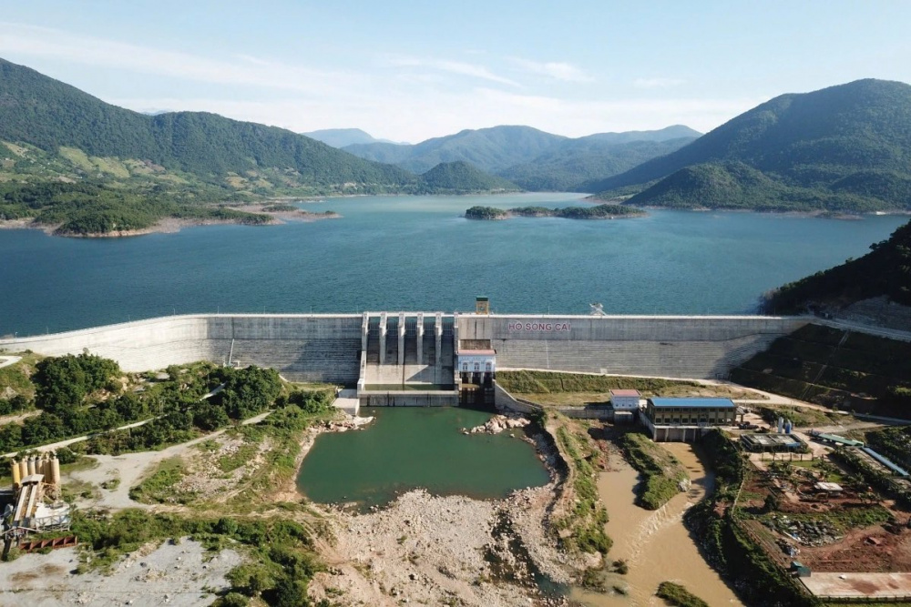 Quy hoạch điện VIII điều chỉnh xác định phát triển các nhà máy thủy điện tích năng với quy mô công suất khoảng 2.400 - 6.000 MW đến năm 2030; đdịnh hướng đến năm 2050 đạt hơn 20.000 MW.