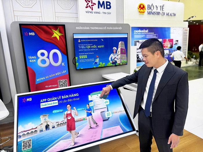Ngân hàng MB giới thiệu các giải pháp tài chính số trong khuôn khổ Triển lãm