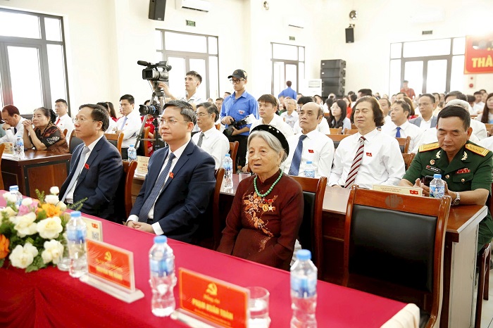 Ủy viên Ban Thường vụ Thành uỷ, Trưởng ban Tổ chức Thành ủy Hà Nội Hà Minh Hải dự và chỉ đạo Đại hội.