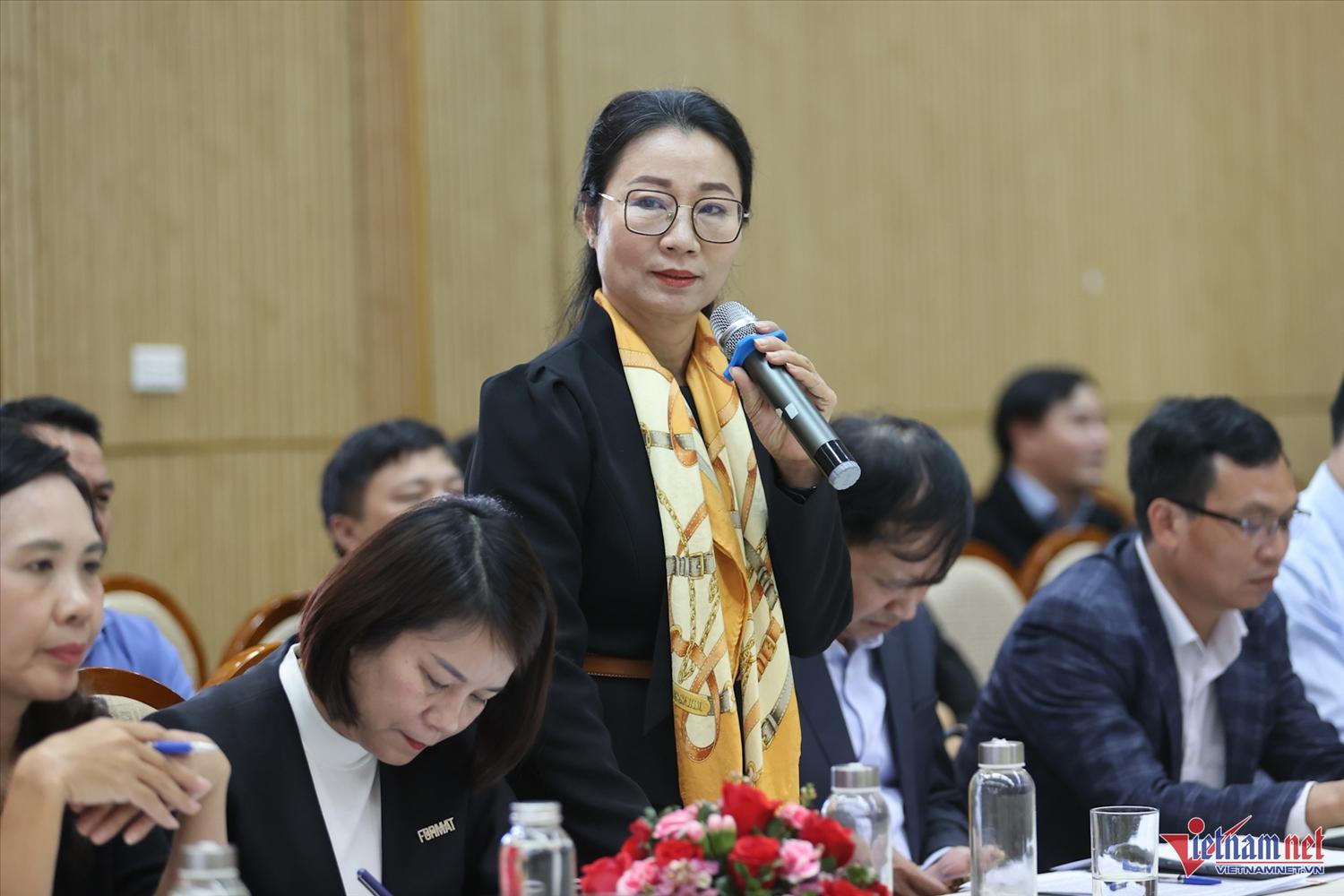 Phó Giám đốc Sở Nội vụ TP Hải Phòng Phạm Thị Huyền phát biểu tại hội nghị