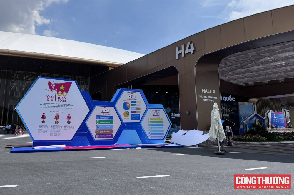 Tăng tốc hoàn thành trước 24h ngày 25/8/2025, sẵn sàng cho tổng duyệt Triển lãm các thành tựu kinh tế - xã hội toàn quốc