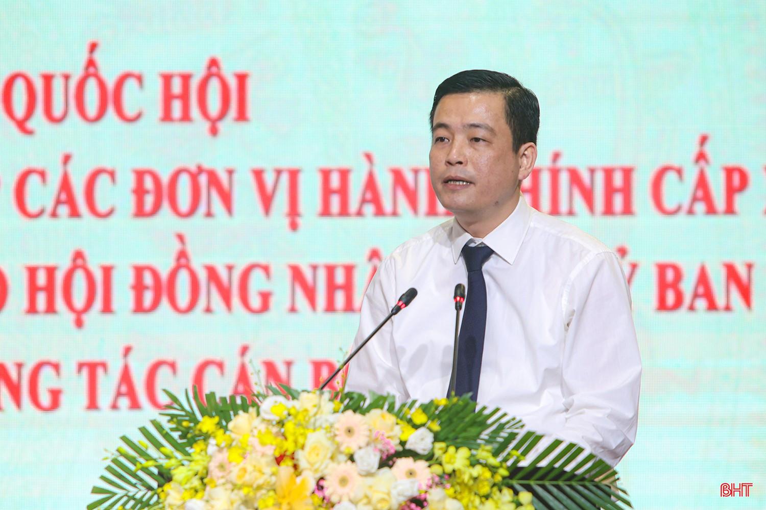 Đồng chí Nguyễn Thành Đồng - Tỉnh ủy viên, tân Bí thư Đảng ủy xã Đức Thịnh đại diện thường trực các đảng ủy xã, phường phát biểu nhận nhiệm vụ. bqbht_br_aimg-9898.jpg