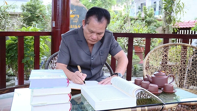 Tỏa s&aacute;ng phẩm chất, tr&iacute; tuệ v&agrave; kh&aacute;t vọng d&acirc;n tộc (B&agrave;i 1): H&agrave;nh tr&igrave;nh từ &yacute; kiến cử tri đến nghị trường