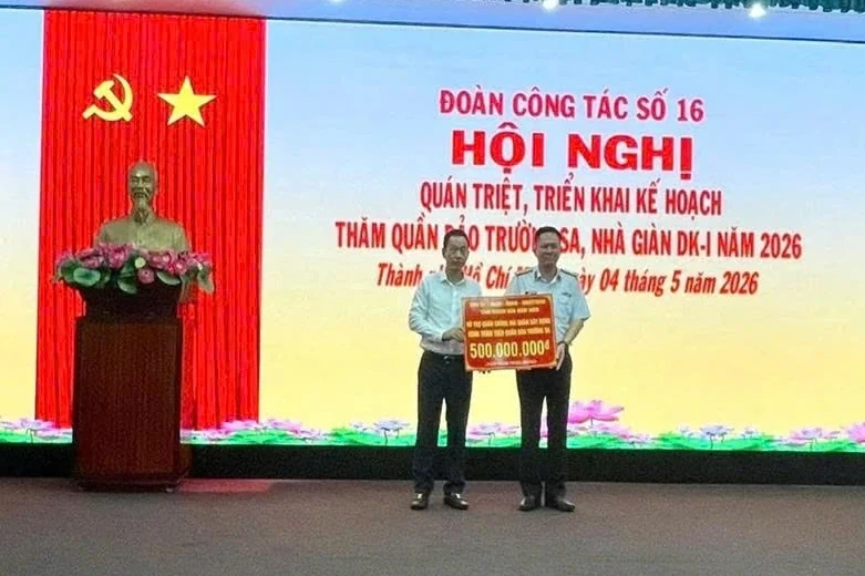 Thanh Hóa gửi trọn nghĩa tình ra Trường Sa