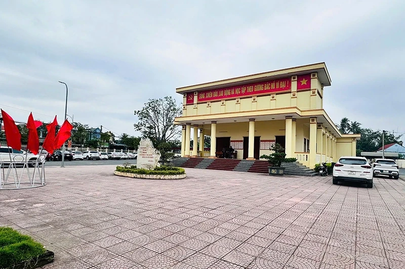 X&acirc;y dựng Trung t&acirc;m Ch&iacute;nh trị N&ocirc;ng Cống xứng tầm trung t&acirc;m đ&agrave;o tạo, bồi dưỡng c&aacute;n bộ của khu vực