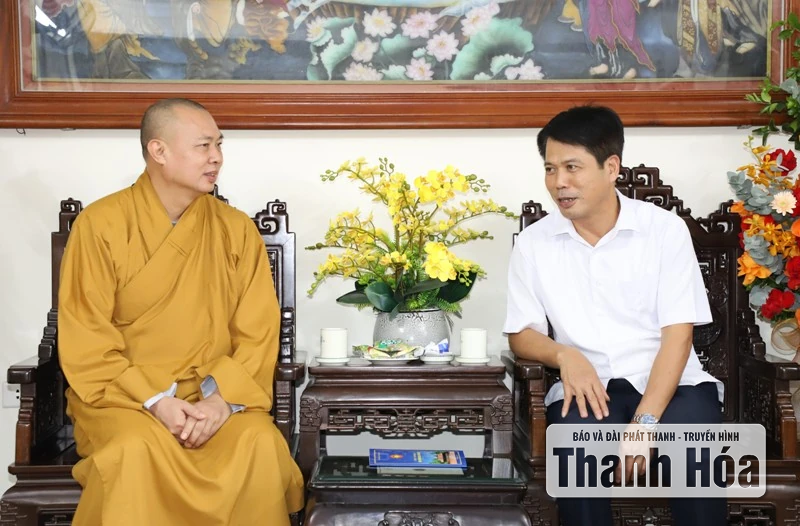 Trưởng Ban Tuyên giáo và Dân vận Tỉnh ủy Đào Xuân Yên chúc mừng Đại lễ Vu lan 2025