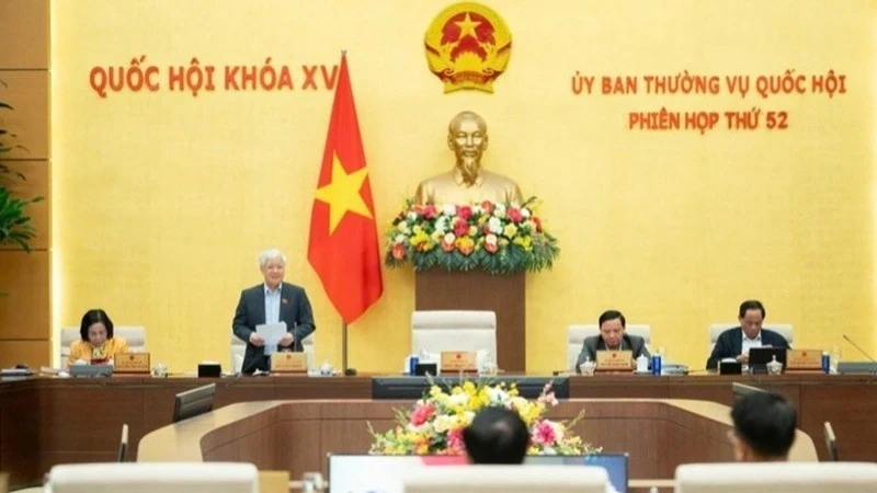 C&ocirc;ng bố c&aacute;c Nghị quyết của Quốc hội v&agrave; Ủy ban Thường vụ Quốc hội kh&oacute;a XV