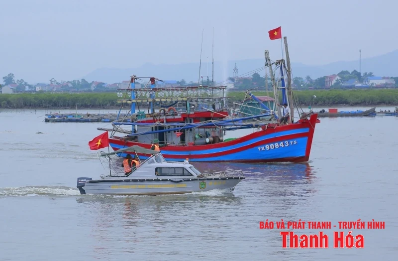 Công điện khẩn của Chủ tịch UBND tỉnh Thanh Hóa về ứng phó với bão số 5