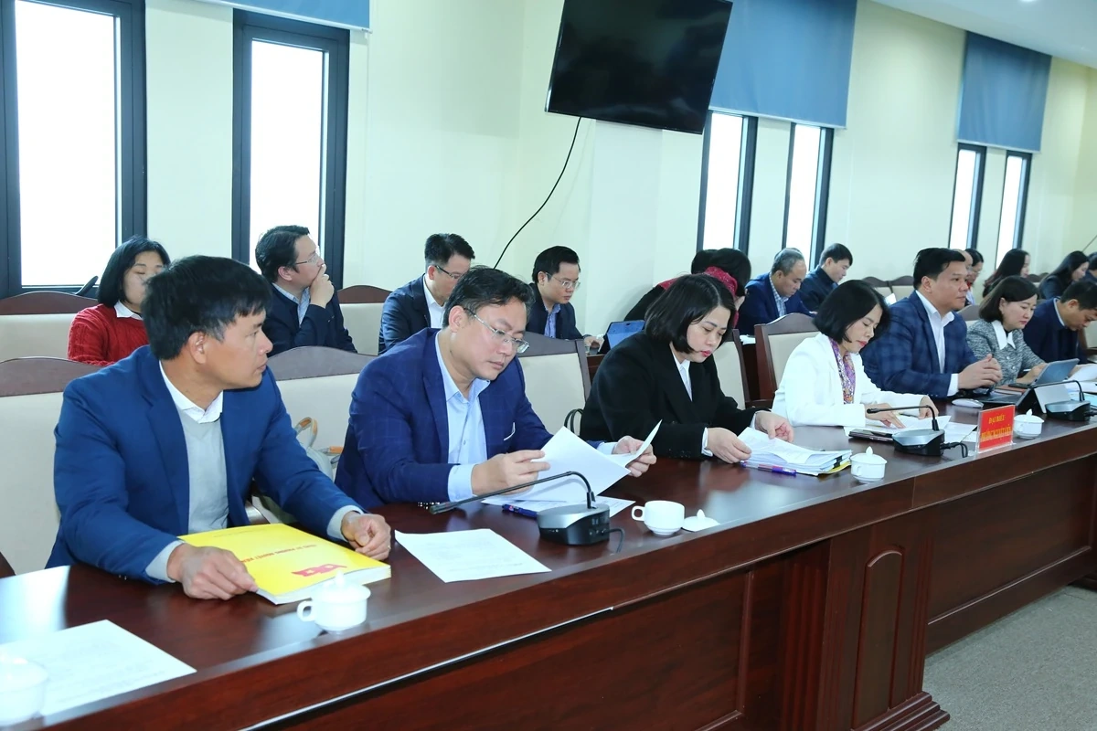 N&ecirc;u cao tr&aacute;ch nhiệm, chủ động triển khai c&ocirc;ng t&aacute;c chuẩn bị bầu cử đảm bảo tiến độ, đ&uacute;ng quy định