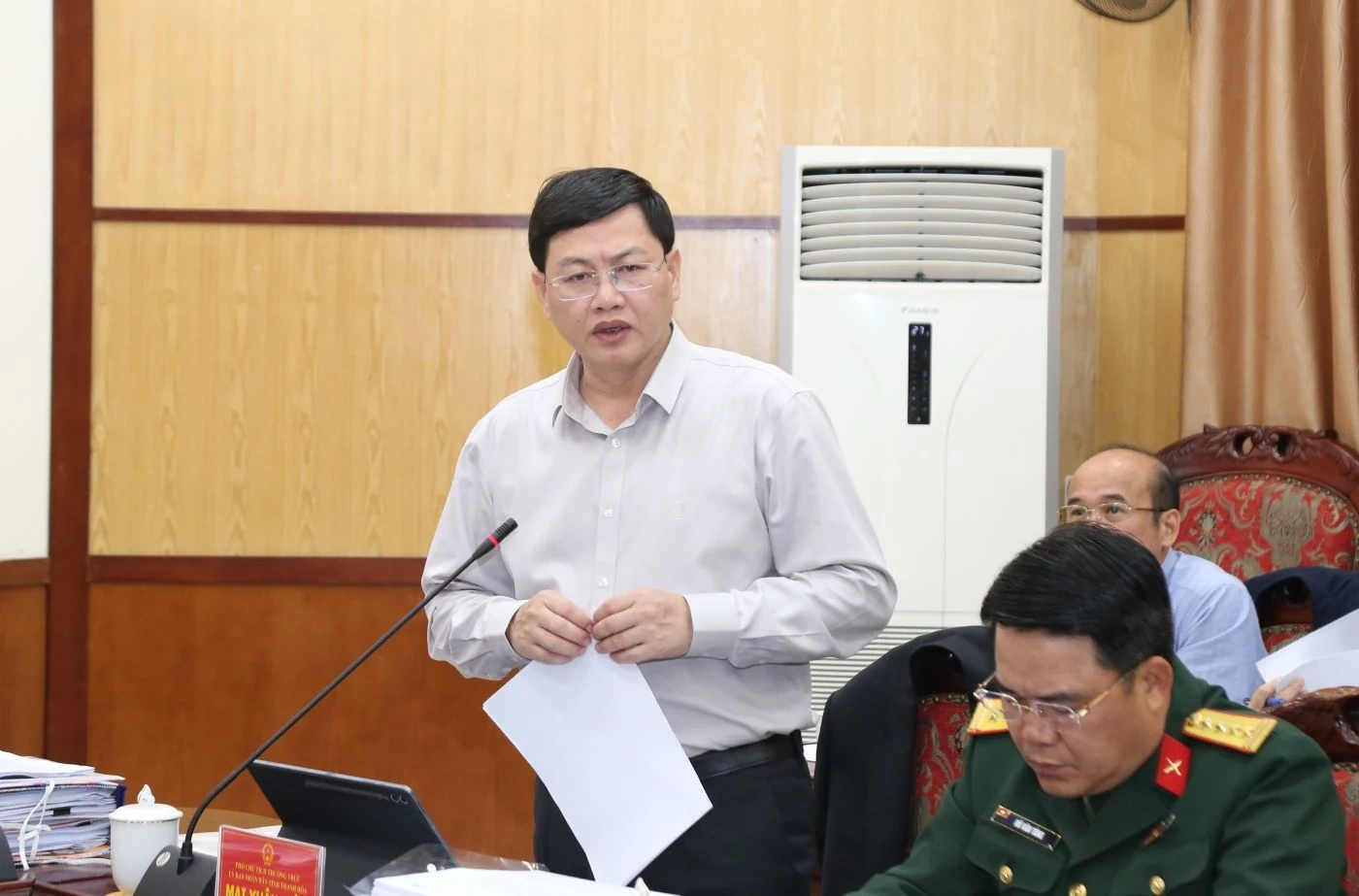 Thảo luận, cho &yacute; kiến v&agrave;o kế hoạch, chương tr&igrave;nh h&agrave;nh động ph&aacute;t triển kinh tế - x&atilde; hội năm 2026