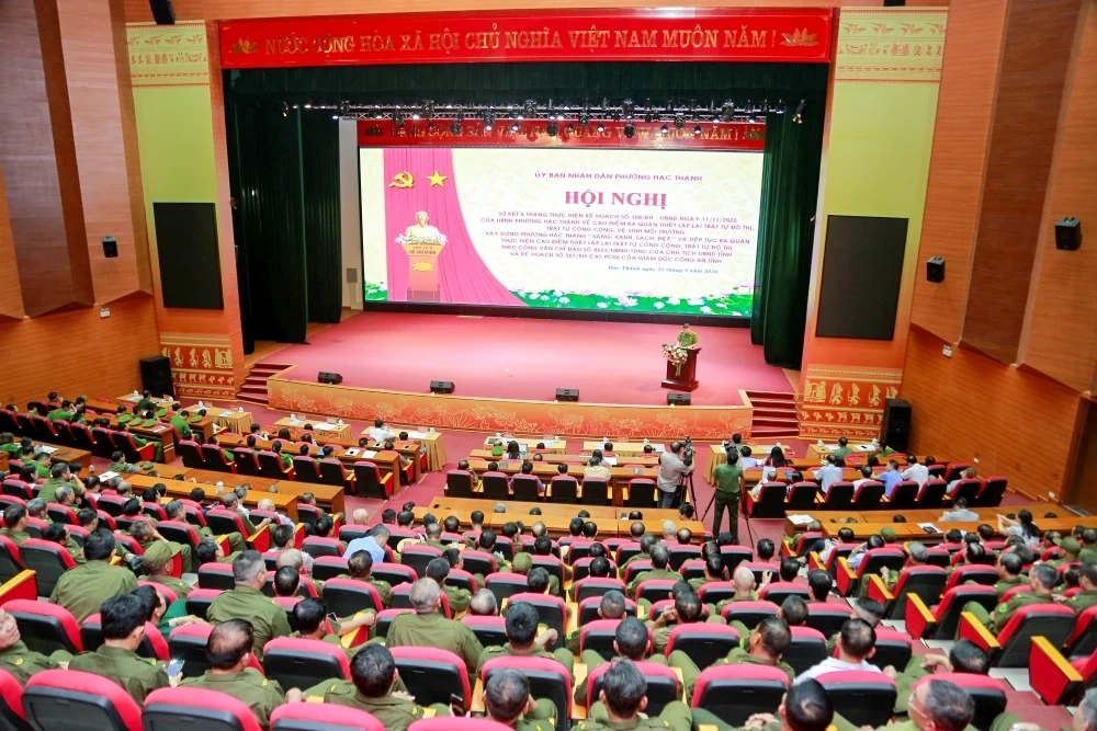 Phường Hạc Thành chuyển biến rõ nét sau thực hiện cao điểm ra quân lập lại trật tự đô thị