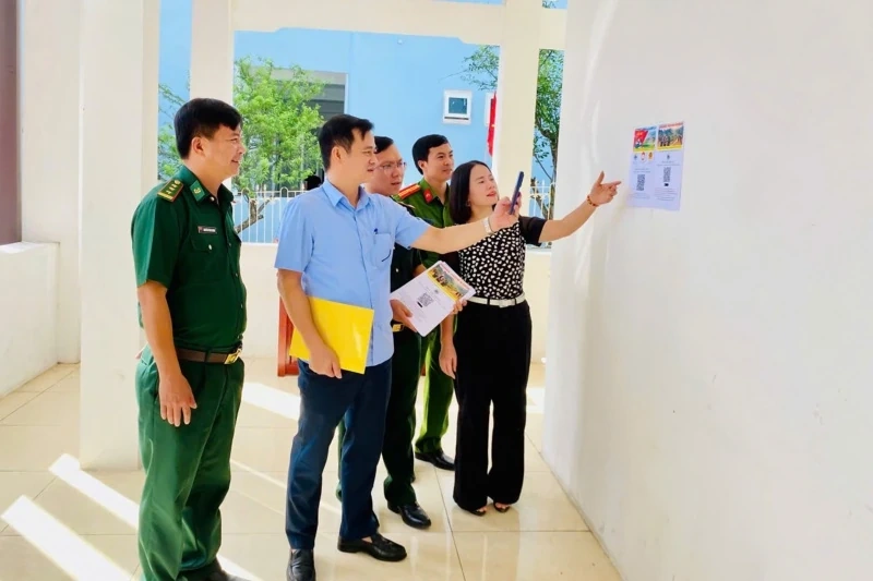 Phối hợp triển khai chuyển đổi số nơi biên giới