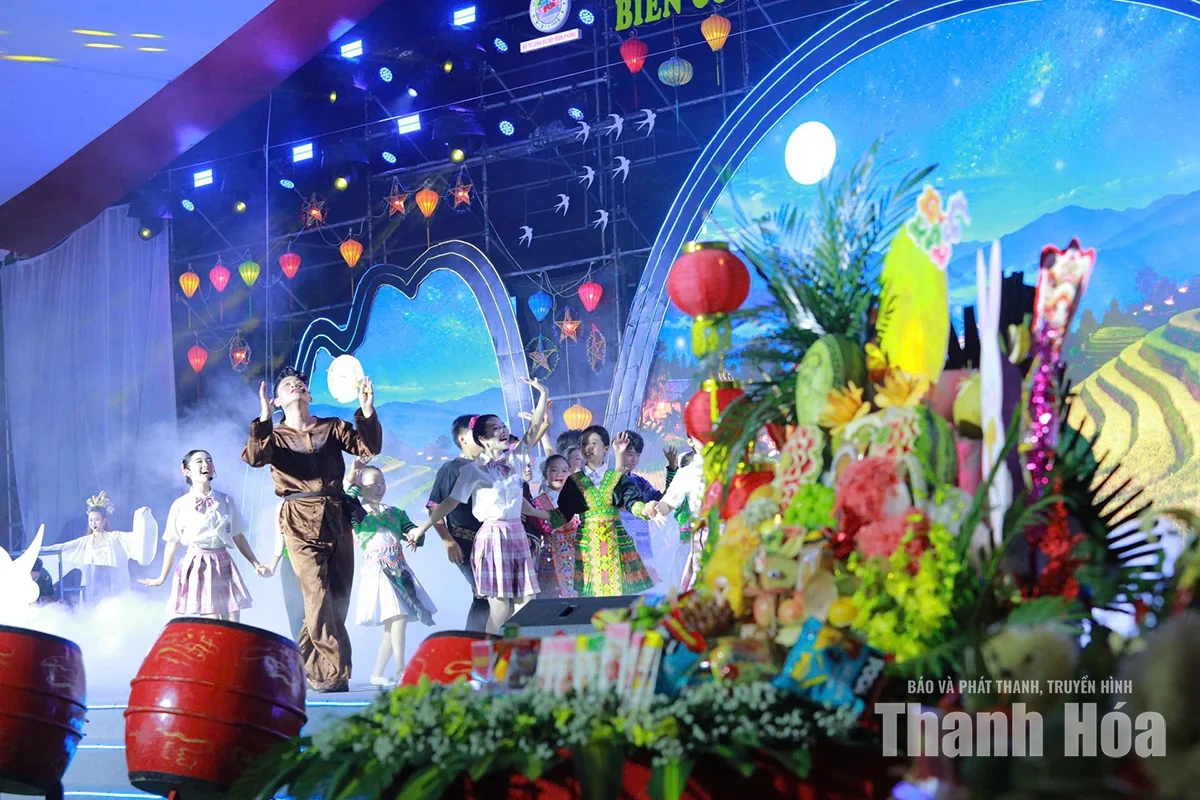 “Biên cương - Đêm hội trăng rằm” năm 2026: Mang mùa trăng yêu thương đến với trẻ em nơi biên giới