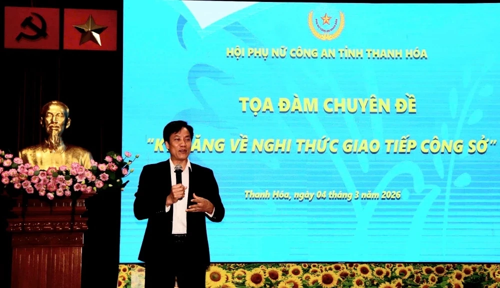 Nâng cao kỹ năng giao tiếp, xây dựng hình ảnh đẹp phụ nữ Công an Thanh Hóa