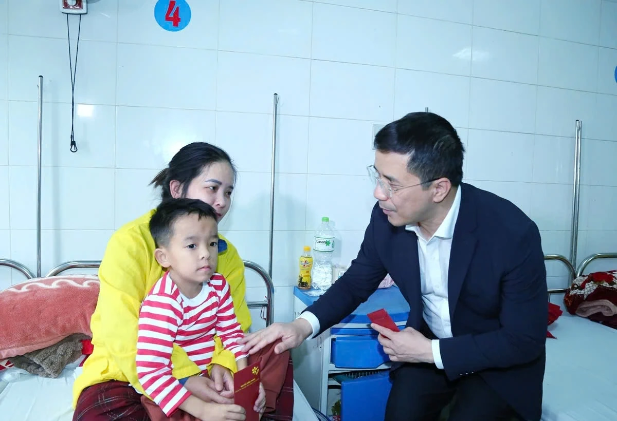 Hướng tới mục ti&ecirc;u trở th&agrave;nh bệnh viện nhi hiện đại, an to&agrave;n, th&acirc;n thiện