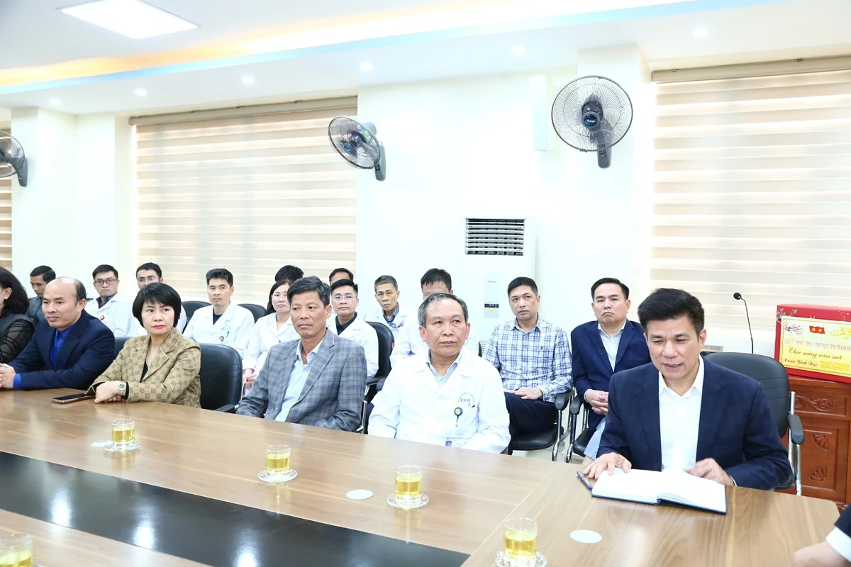 Hướng tới mục ti&ecirc;u trở th&agrave;nh bệnh viện nhi hiện đại, an to&agrave;n, th&acirc;n thiện