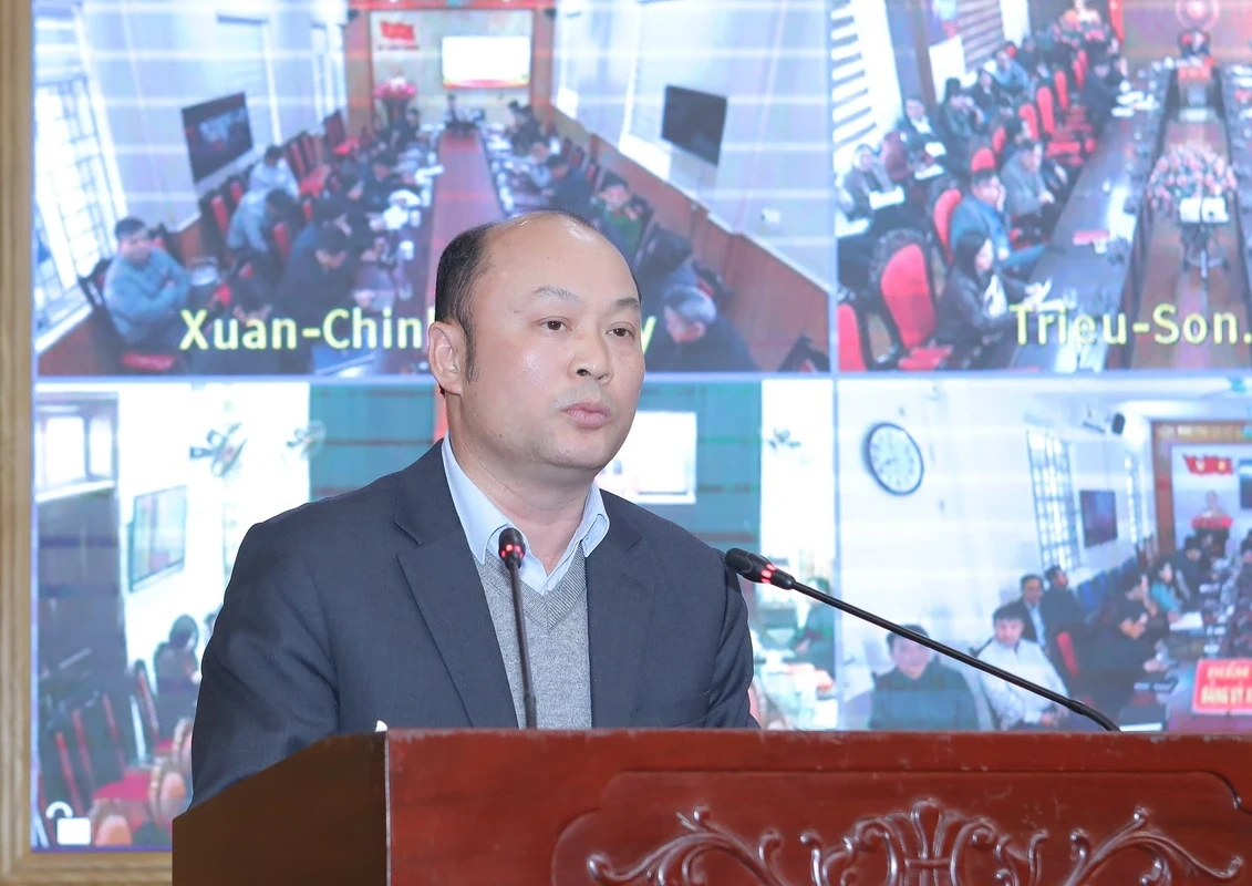 Triển khai nghiêm túc các nhiệm vụ ngay từ đầu năm và chăm lo Tết cho Nhân dân