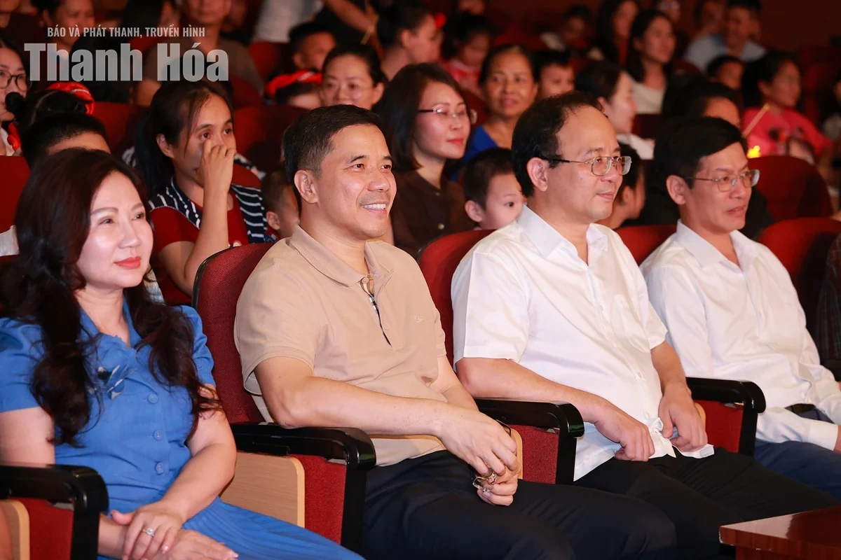 Vui tết Trung thu - Lung linh trăng rằm