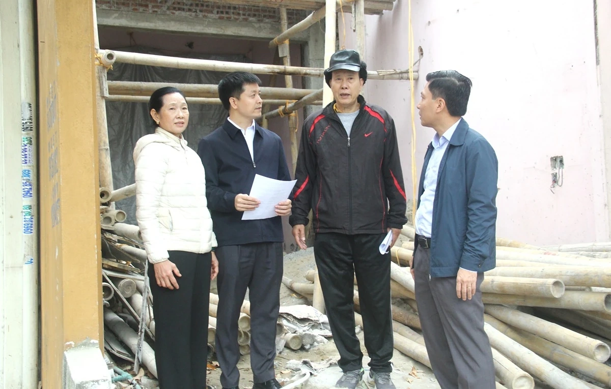 Phường Hạc Th&agrave;nh tuy&ecirc;n truyền, vận động người d&acirc;n b&agrave;n giao mặt bằng dự &aacute;n mở rộng Đại lộ L&ecirc; Lợi