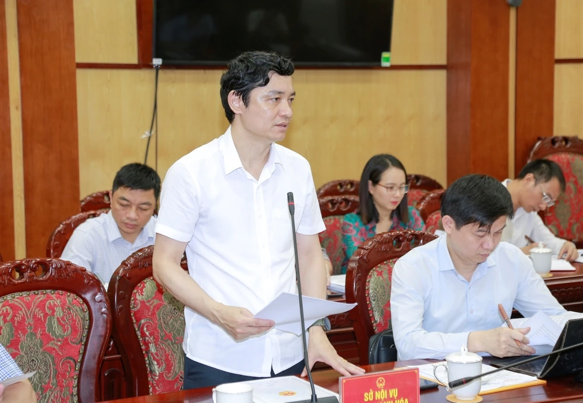 Phiên họp chuyên đề UBND tỉnh cho ý kiến vào các tờ trình về công tác phân cấp quản lý tổ chức bộ máy