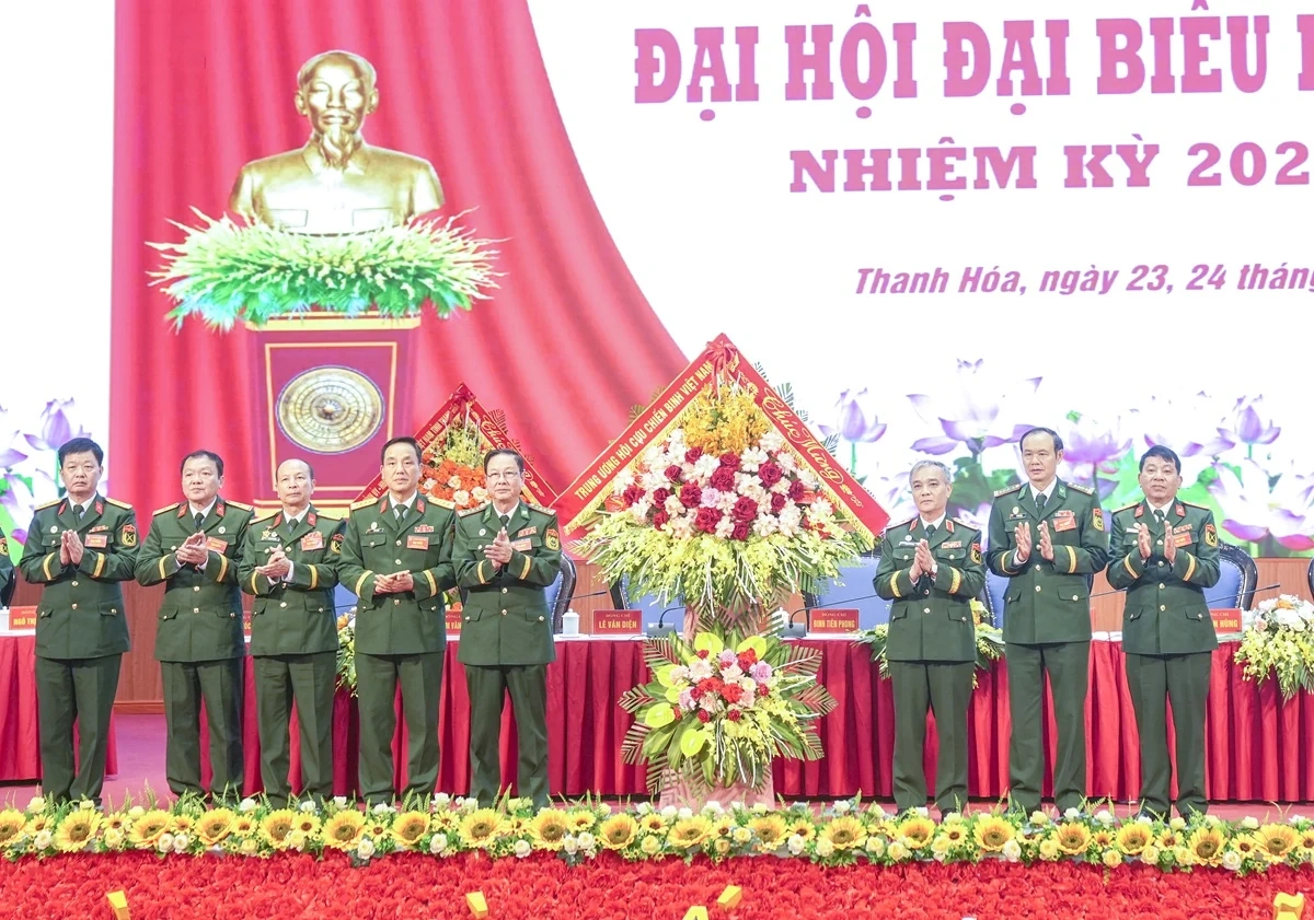 X&acirc;y dựng Hội CCB Thanh H&oacute;a vững mạnh to&agrave;n diện, bảo đảm đồng bộ, thống nhất với ch&iacute;nh quyền địa phương 2 cấp