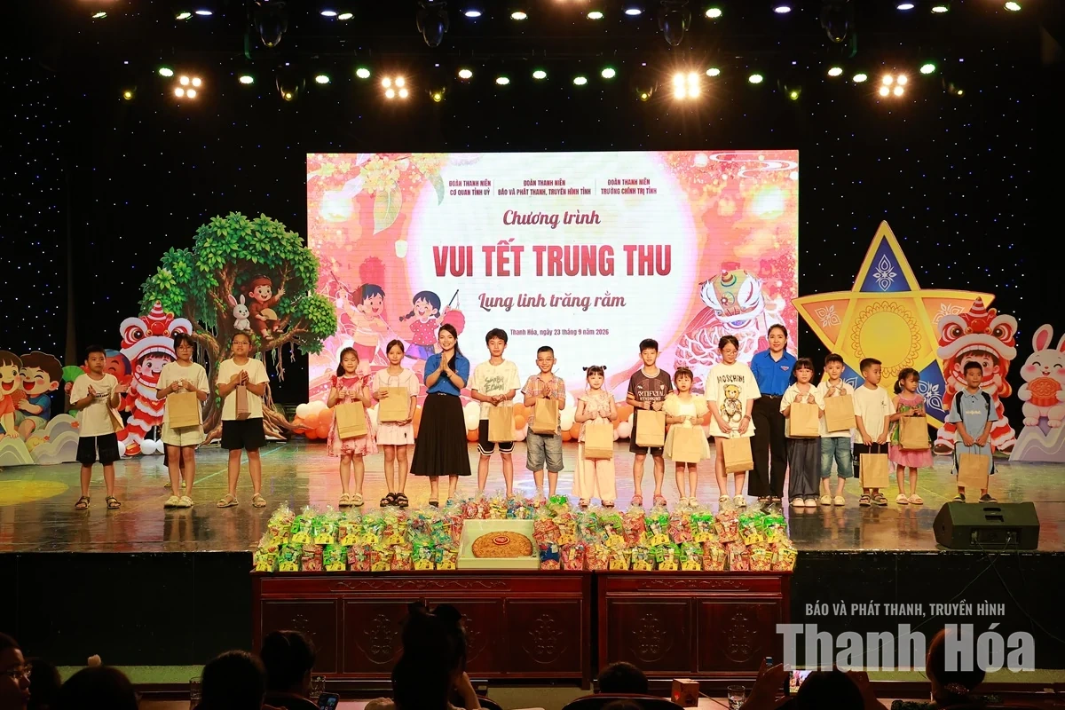 Vui tết Trung thu - Lung linh trăng rằm