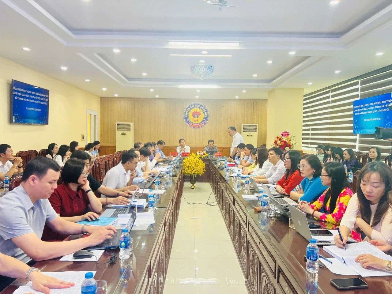 Nhận diện và đấu tranh chống âm mưu diễn biến hoà bình của các thế lực thù địch