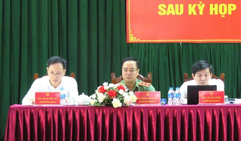 Đại biểu Quốc hội tiếp xúc cử tri tại xã Hoằng Tiến và phường Nam Sầm Sơn