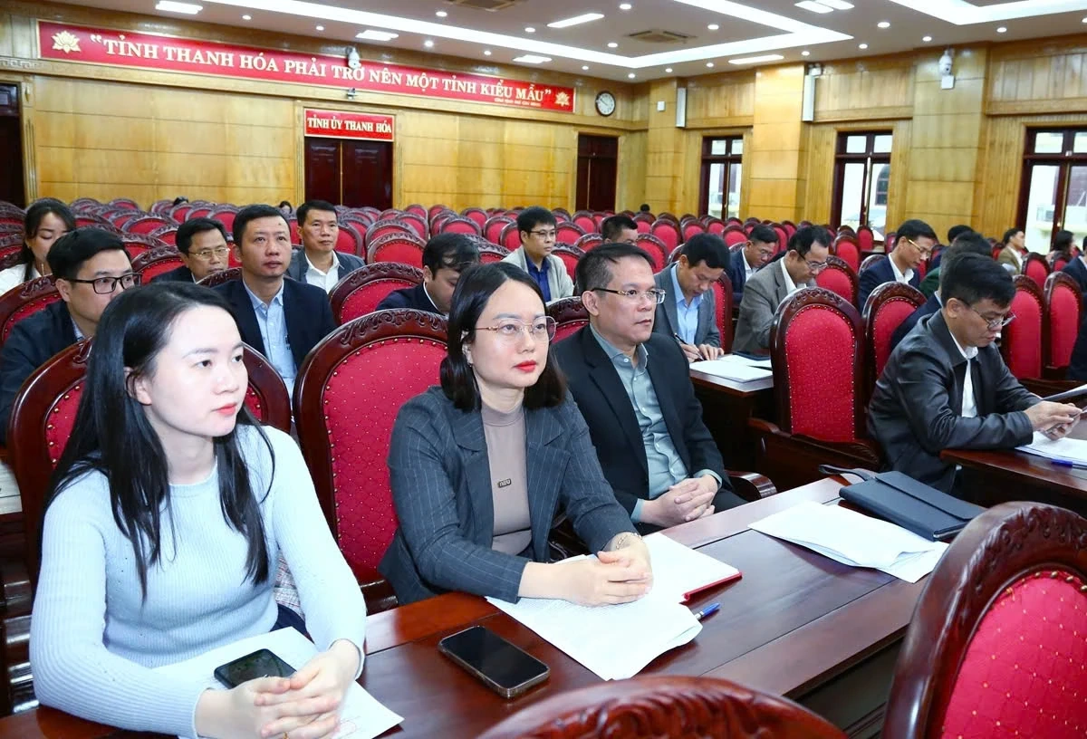 Xử l&yacute; dứt điểm c&aacute;c c&ocirc;ng tr&igrave;nh, dự &aacute;n chậm tiến độ, tồn đọng k&eacute;o d&agrave;i, nguy cơ g&acirc;y thất tho&aacute;t, l&atilde;ng ph&iacute;