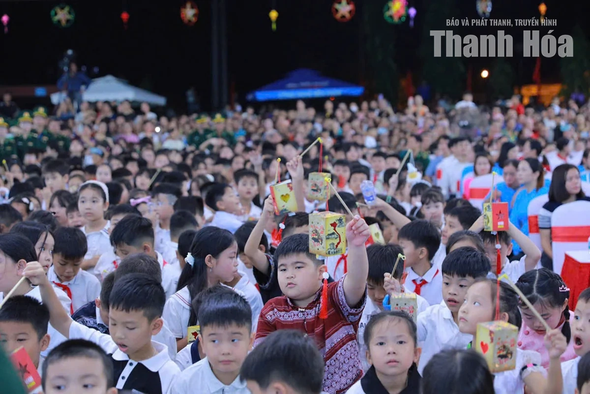 “Biên cương - Đêm hội trăng rằm” năm 2026: Mang mùa trăng yêu thương đến với trẻ em nơi biên giới