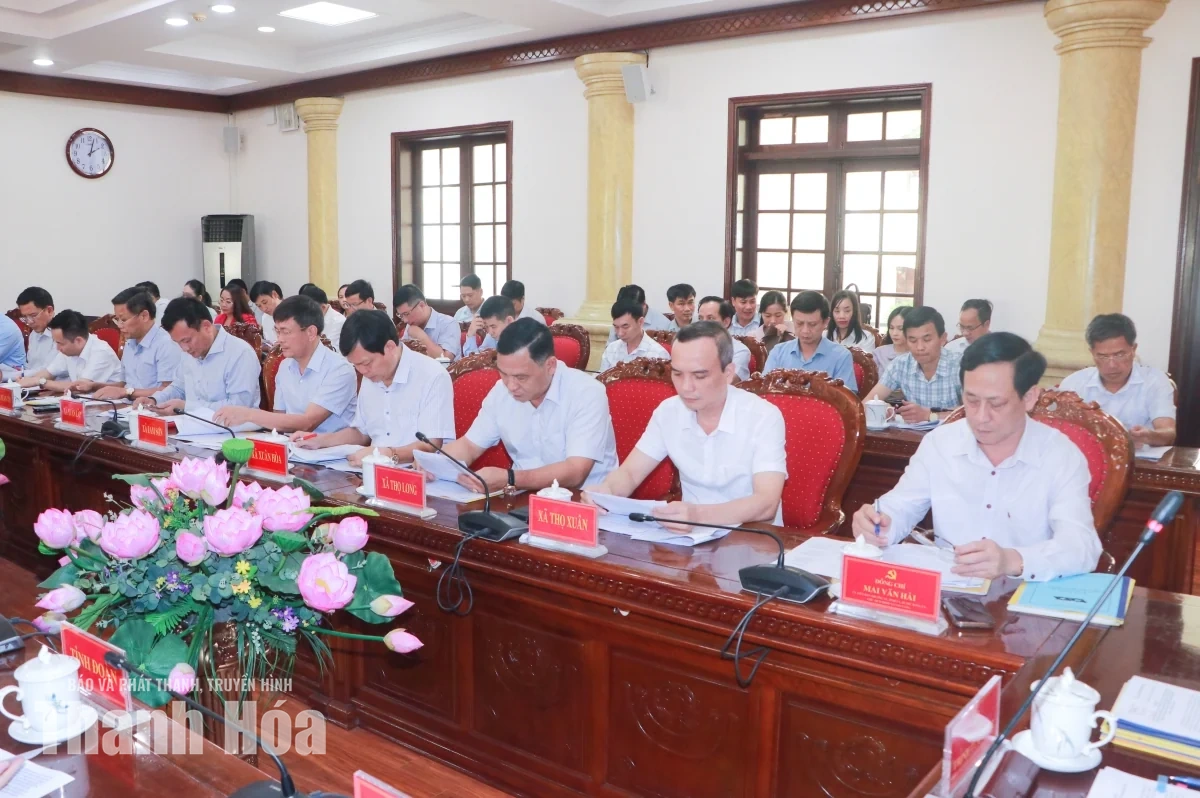 Không để những khó khăn, vướng mắc kéo dài làm ảnh hưởng đến tiến độ chung