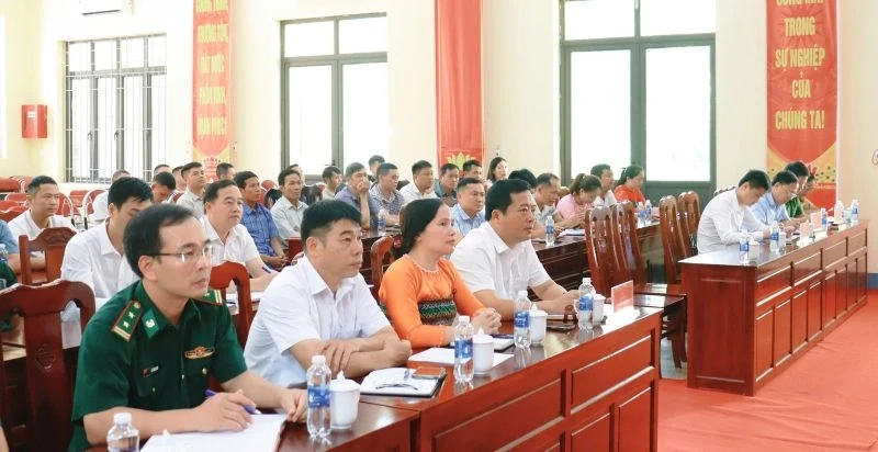 Tổ đại biểu HĐND tỉnh Thanh Hóa, đơn vị bầu cử số 2 tiếp xúc cử tri tại xã Tam Lư