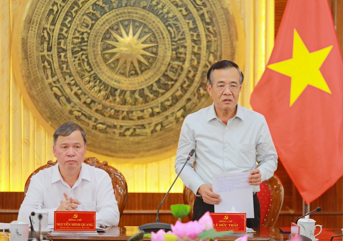 Công bố quyết định và kế hoạch giám sát thường xuyên việc tháo gỡ khó khăn các dự án tồn đọng, kéo dài tại Thanh Hóa