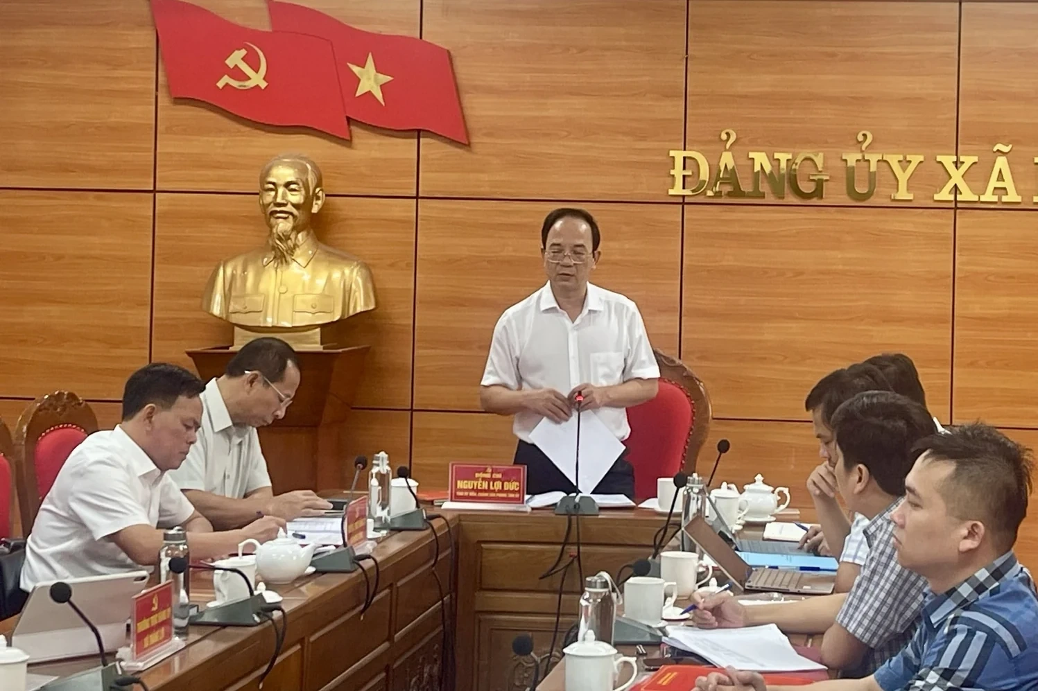 Tập trung tháo gỡ vướng mắc, thúc đẩy tiến độ các nhiệm vụ trọng tâm