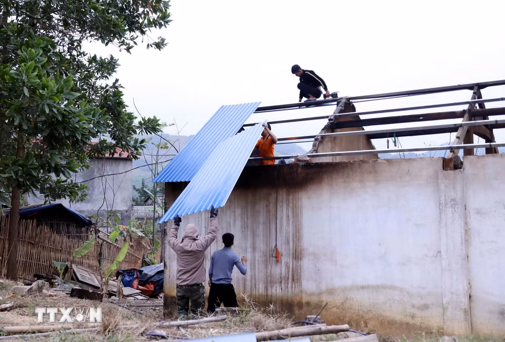 ttxvn-xoa-nha-tam-tuyen-quang.jpg