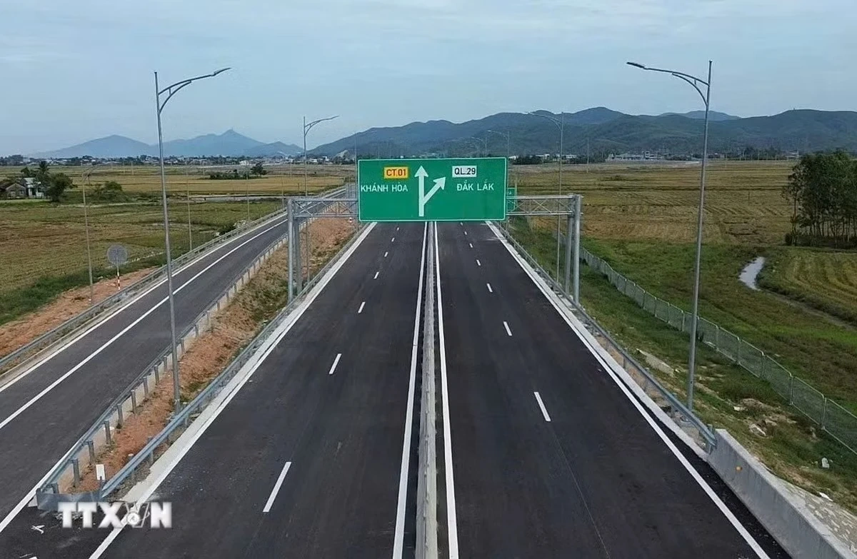 Cập nhật kịch bản tăng trưởng và giải pháp trọng tâm trong các quý còn lại