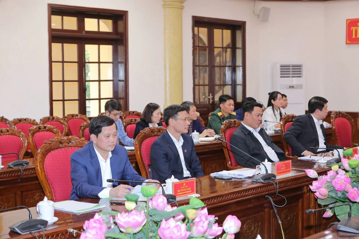 Thực hiện đồng bộ c&aacute;c giải ph&aacute;p ph&ograve;ng ngừa từ sớm, từ xa để kh&ocirc;ng thể&rdquo; tham nhũng, l&atilde;ng ph&iacute;, ti&ecirc;u cực