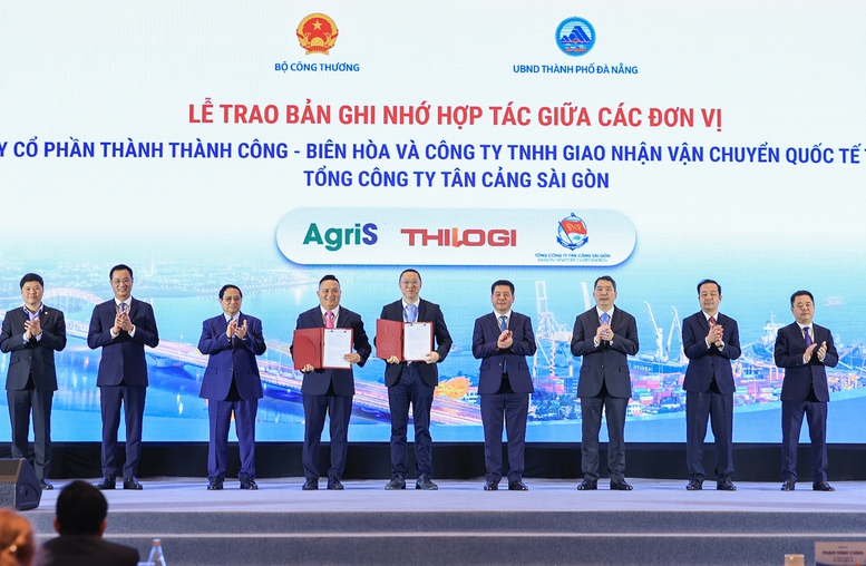 Thủ tướng: Đưa Việt Nam trở thành trung tâm dịch vụ logistics hàng đầu Đông Nam Á, châu Á và thế giới- Ảnh 7.