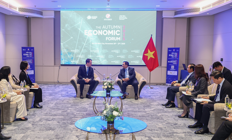 Thủ tướng đề nghị WEF đưa Diễn đàn Kinh tế mùa Thu thành sự kiện thường niên- Ảnh 3.