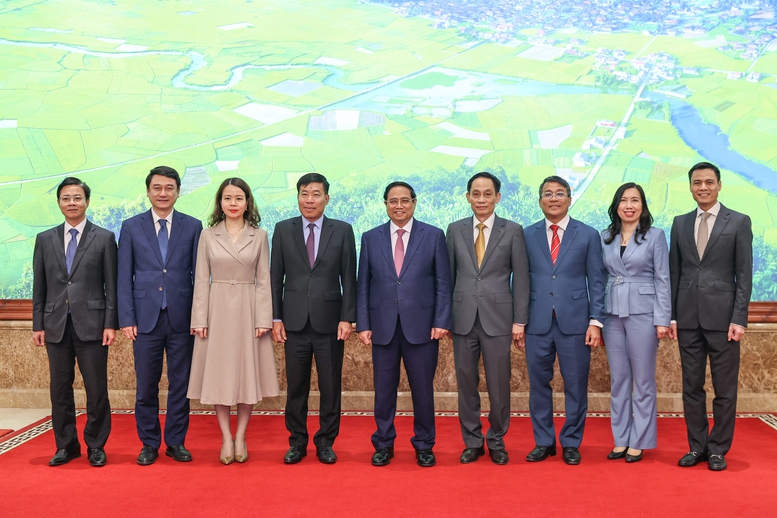 Thủ tướng: Củng cố vững chắc v&agrave;nh đai an ninh - ph&aacute;t triển của đất nước, giữ thế chủ động chiến lược- Ảnh 11.