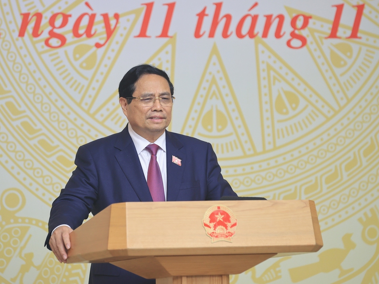 Thủ tướng: Người đứng đầu bộ, ngành, địa phương phải chịu trách nhiệm trực tiếp, toàn diện nếu để tàu cá vi phạm IUU- Ảnh 2.