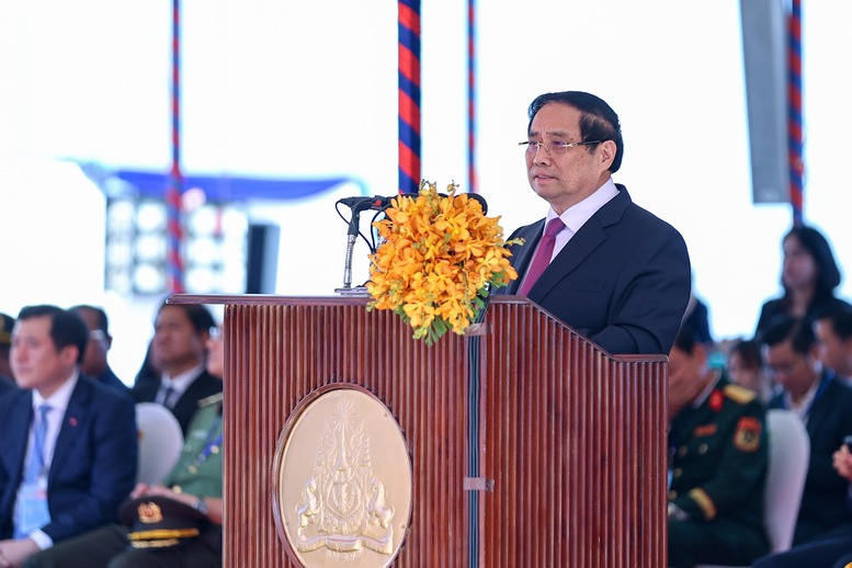 Thủ tướng Phạm Minh Chính cùng Thủ tướng Campuchia khai trương cặp cửa khẩu quốc tế mới- Ảnh 6. Thủ tướng Phạm Minh Chính cùng Thủ tướng Campuchia khai trương cặp cửa khẩu quốc tế mới- Ảnh 6.