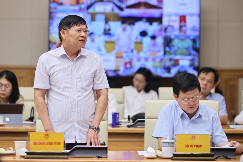 Thủ tướng: Nâng ngưỡng thu nhập được mua nhà xã hội theo hướng phù hợp hơn- Ảnh 12. Thủ tướng: Nâng ngưỡng thu nhập được mua nhà xã hội theo hướng phù hợp hơn- Ảnh 12.