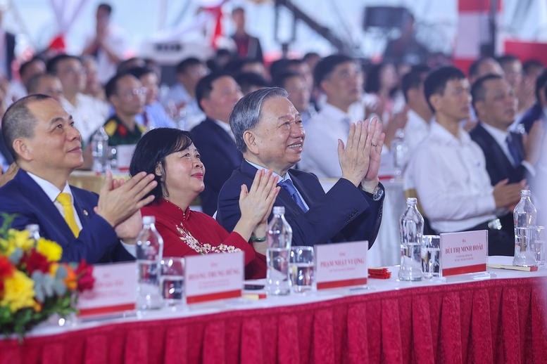 Thủ tướng Phạm Minh Chính: Không khí đặc biệt, khí thế đặc biệt, nỗ lực đặc biệt, sẽ tạo thành quả đặc biệt- Ảnh 2. Thủ tướng Phạm Minh Chính: Không khí đặc biệt, khí thế đặc biệt, nỗ lực đặc biệt, sẽ tạo thành quả đặc biệt- Ảnh 2.
