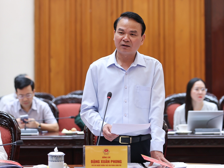 Thủ tướng: Phát triển Trung tâm Lọc hóa dầu và năng lượng quốc gia tại Dung Quất- Ảnh 4. Thủ tướng: Phát triển Trung tâm Lọc hóa dầu và năng lượng quốc gia tại Dung Quất- Ảnh 4.