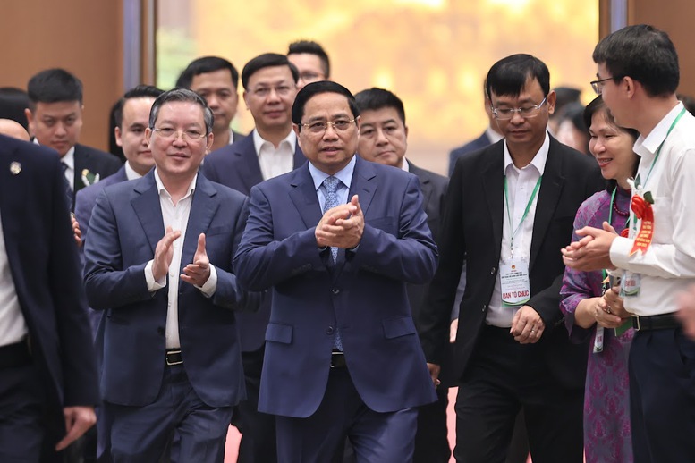 CẬP NHẬT: Hội nghị Thủ tướng Chính phủ đối thoại với nông dân năm 2025- Ảnh 1. CẬP NHẬT: Hội nghị Thủ tướng Chính phủ đối thoại với nông dân năm 2025- Ảnh 1.