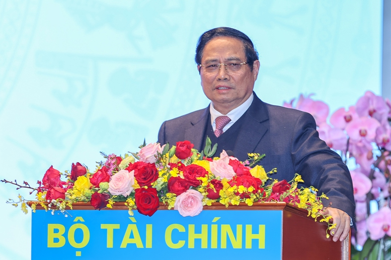 Thủ tướng Phạm Minh Ch&iacute;nh: Vốn chờ dự &aacute;n, kh&ocirc;ng để dự &aacute;n chờ vốn- Ảnh 5.